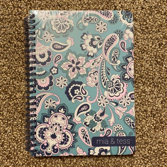 Notebook - Picture 1 of 2